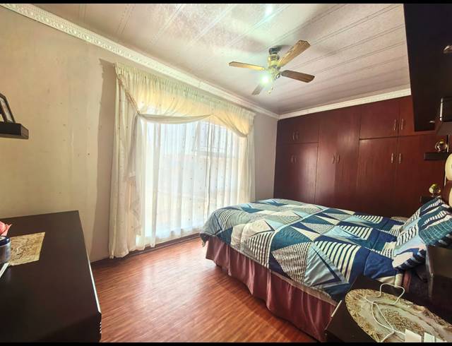 3 BEDROOM HOUSE FOR SALE IN ZAMDELA
